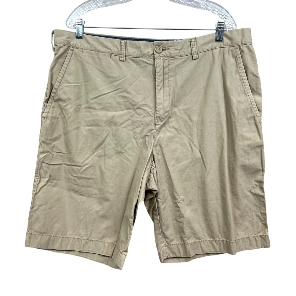 Tommy Hilfiger Men Chino BermudaShorts Flat Front Slash Pockets Zip Khaki Sz 38*